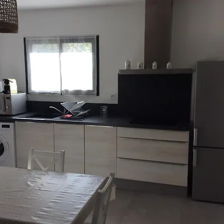 Semesterbostad Coquet Independant Entre Et Maquis Sotta